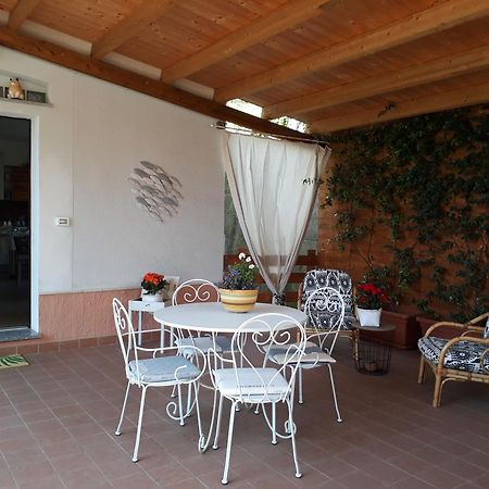B&B Ai Tre Archi 斯波托尔诺 外观 照片