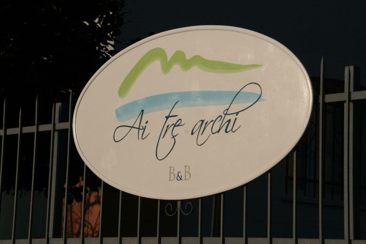 B&B Ai Tre Archi 斯波托尔诺 外观 照片
